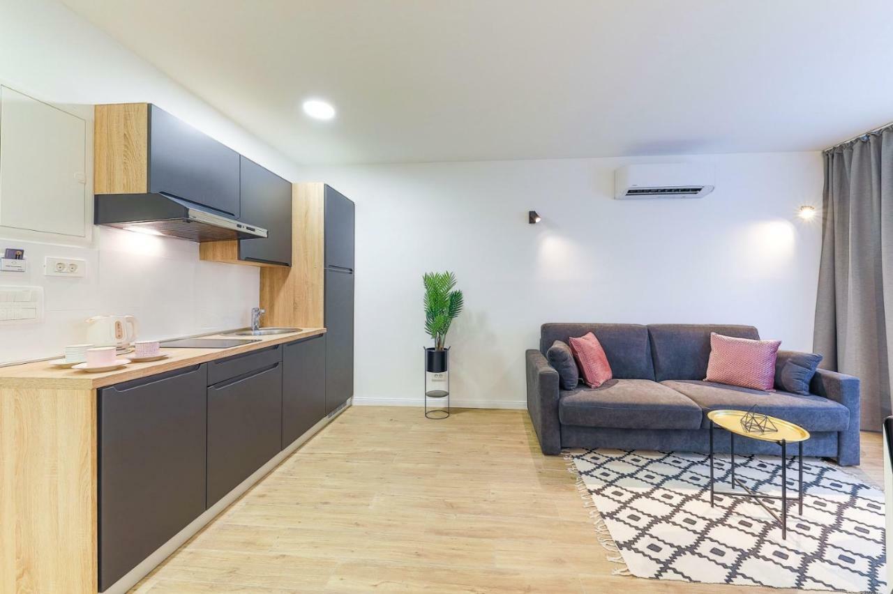 Ferienwohnung Onesta Split Exterior foto